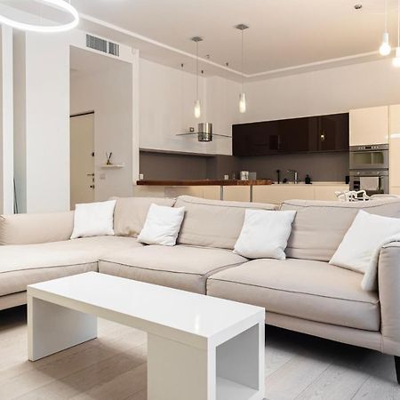 Elegante E Spazioso Quadrilocale In Porta Venezia Milano Dış mekan fotoğraf