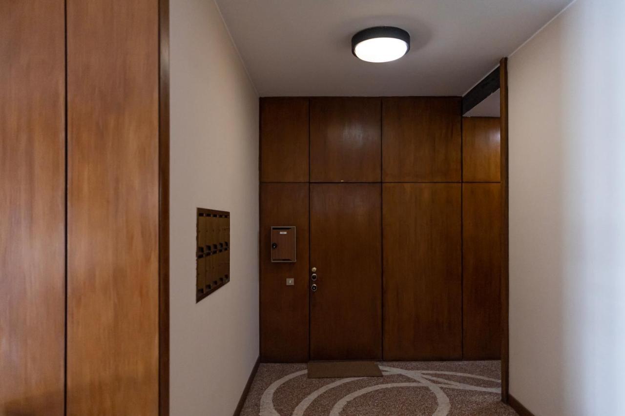 Elegante E Spazioso Quadrilocale In Porta Venezia Milano Dış mekan fotoğraf